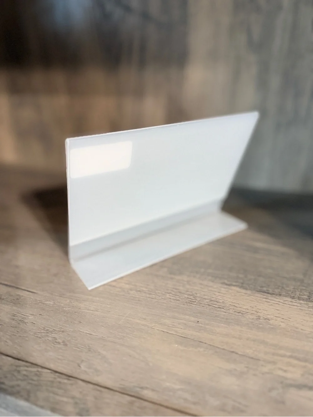 N/A clear acrylic